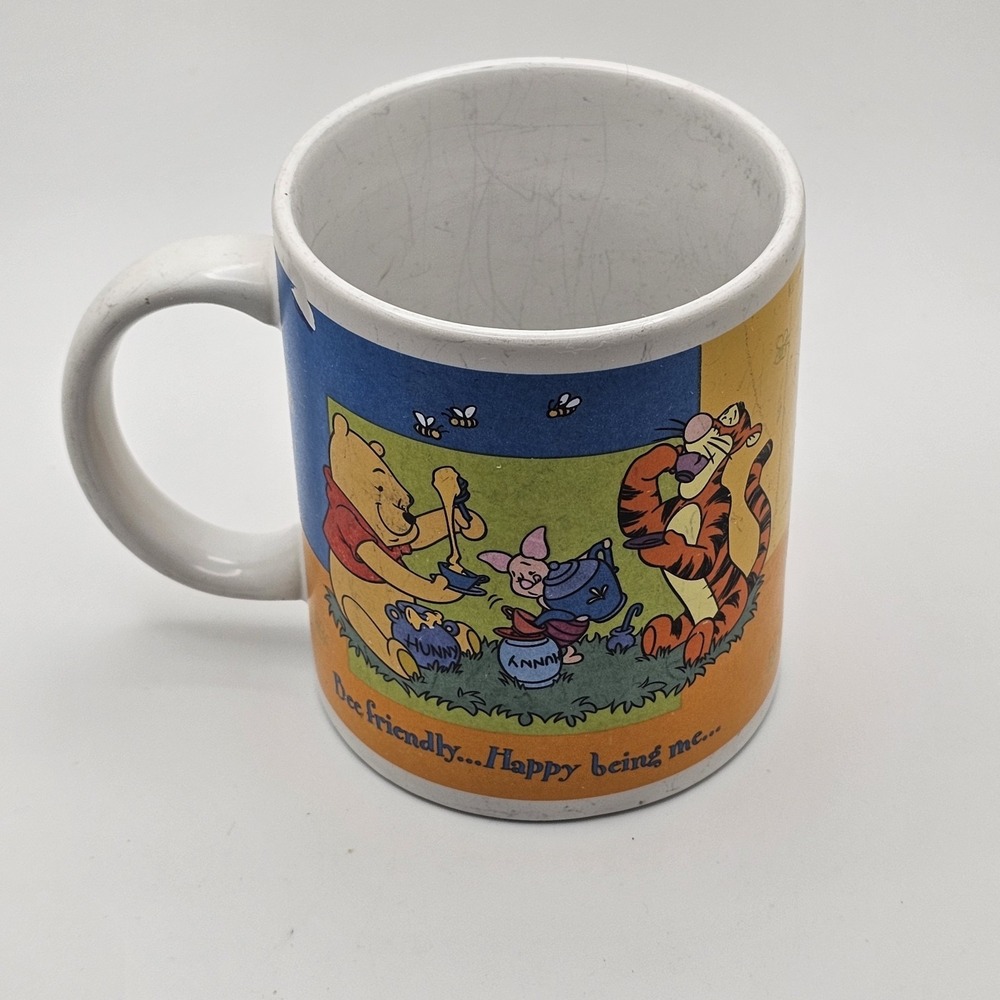 WALT DISNEY COFFEE MUG CUP Christopher Robin Winnie Pooh Tigger Piglet